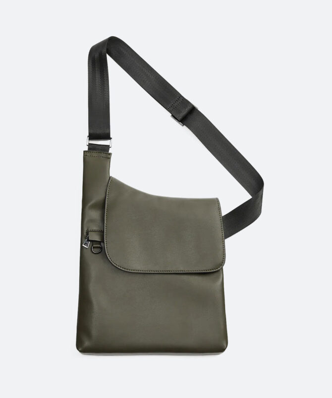 Soft Flap Crossbody